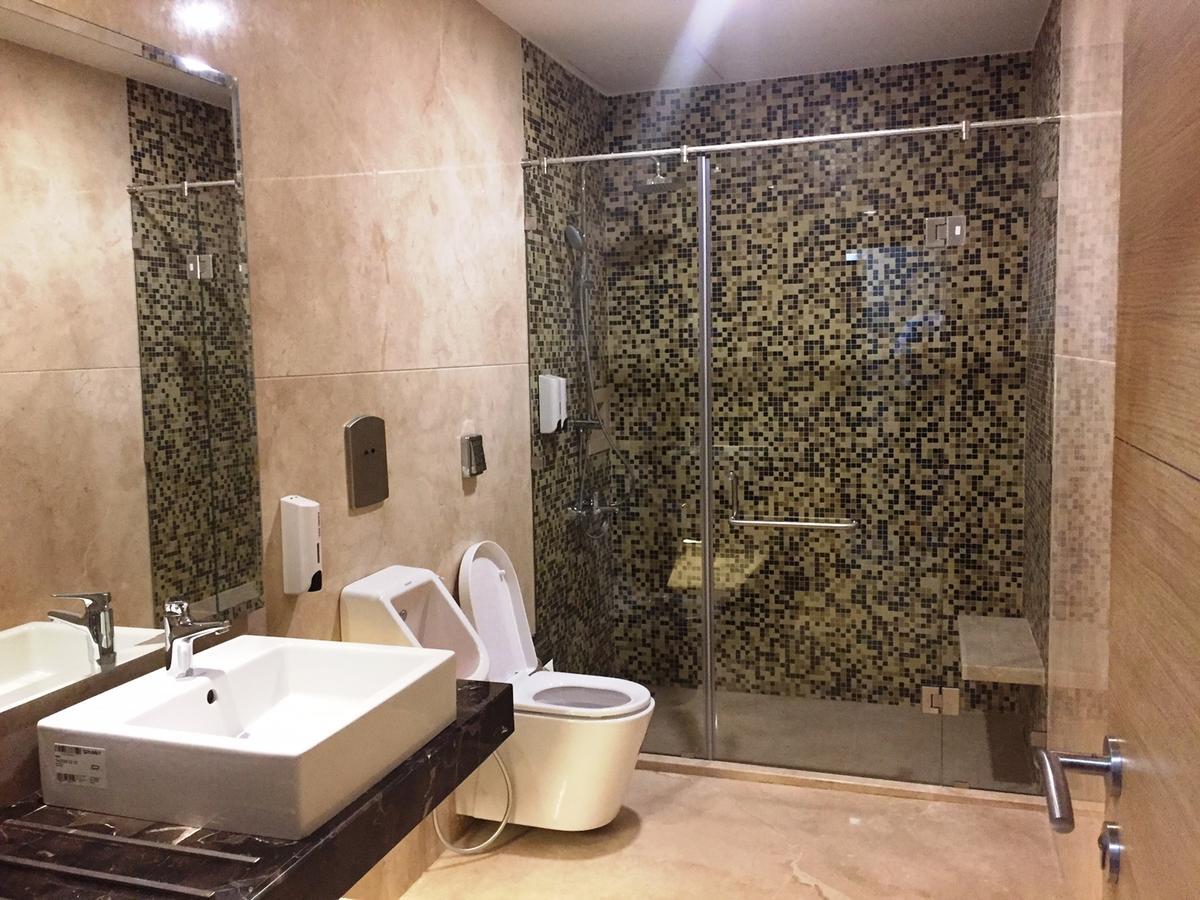Aviserv Lounge Hotel Mumbai Exterior photo
